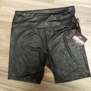 Ava and Viv black vegan leather bike shorts plus size 14w new with tags